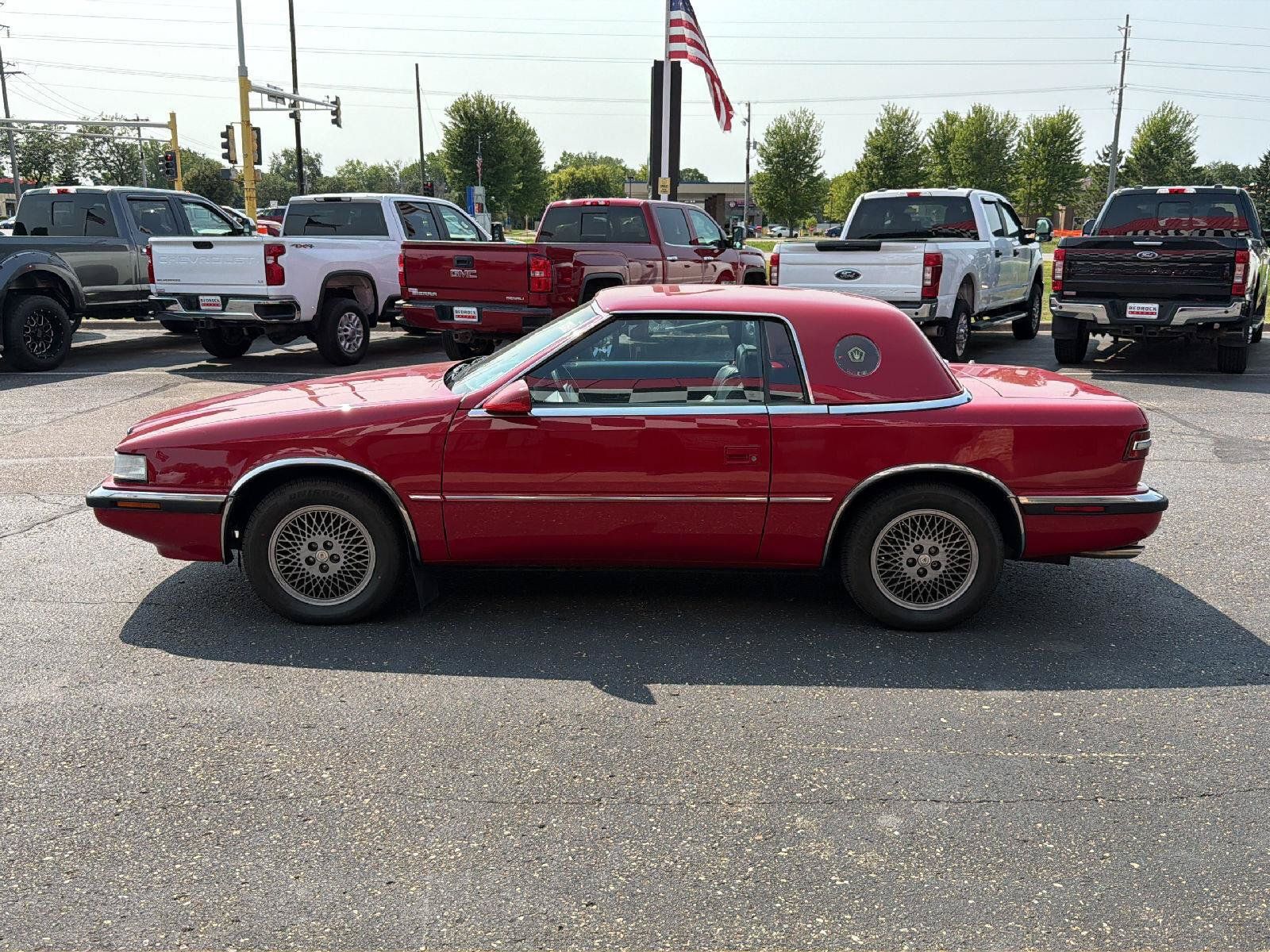 Used 1990 Chrysler TC by Maserati FWD image 4