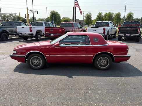 Used 1990 Chrysler TC by Maserati FWD image 4