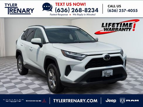 Used 2025 Toyota RAV4 XLE FWD image 1