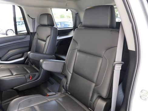 Used 2017 GMC Yukon SLT w/ Premium Edition RWD image 22