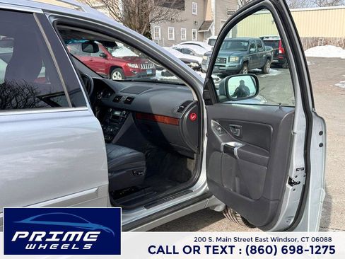 Used 2013 Volvo XC90 3.2 image 17