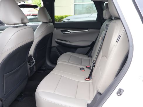 Certified 2023 INFINITI QX50 Luxe FWD image 17