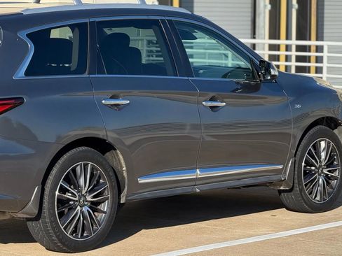 Used 2016 INFINITI QX60 FWD w/ Deluxe Technology Package image 9