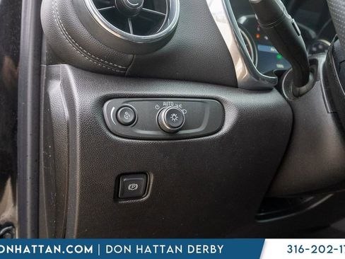 Used 2024 Chevrolet Blazer LT w/ Convenience Package image 16