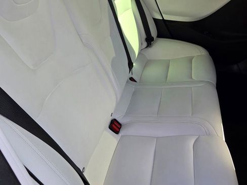 Used 2021 Tesla Model S Long Range image 41