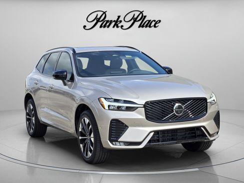 Used 2026 Volvo XC60 B5 Plus w/ Protection Package Premier AWD/4WD image 8