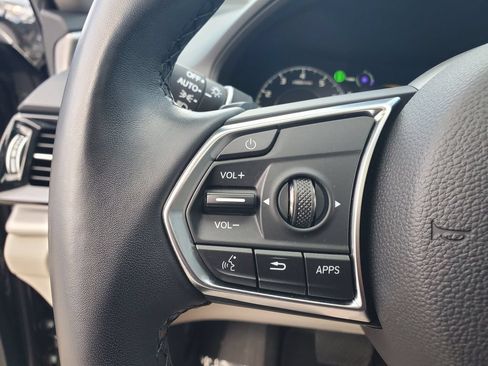 Used 2025 Acura RDX w/ Technology Package AWD/4WD image 23