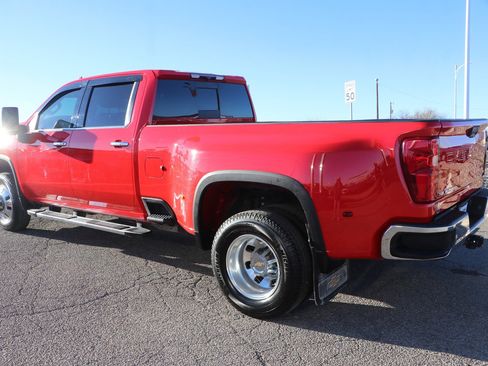 Used 2024 Chevrolet Silverado 3500 LTZ w/ LTZ Convenience Package image 5