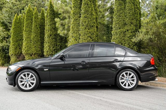 Used 2010 BMW 328i Sedan RWD image 5