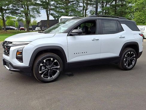 New 2026 Chevrolet Equinox RS AWD/4WD image 7
