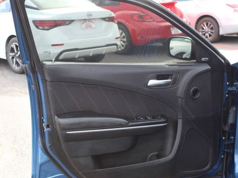 Used 2020 Dodge Charger Scat Pack RWD image 18
