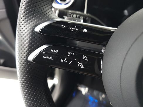 Certified 2026 Mercedes-Benz GLC 300 4MATIC image 11