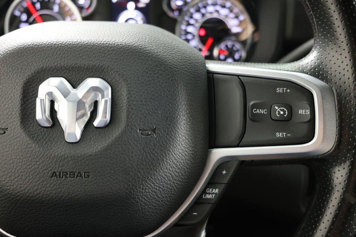 Used 2024 RAM 3500 SLT w/ Quick Order Package 2YG SLT AWD/4WD image 25