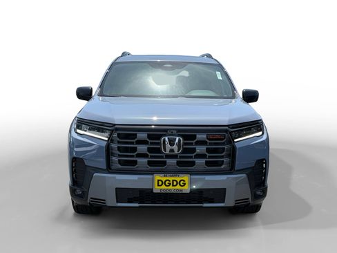 New 2026 Honda Pilot TrailSport image 8