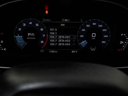 Used 2025 Audi Q3 2.0T Premium AWD/4WD image 36