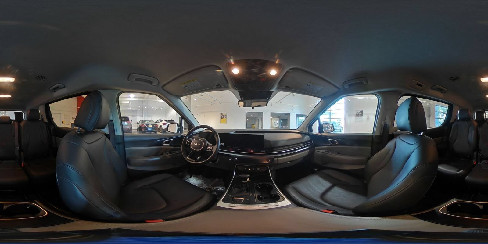 Used 2026 Kia Carnival FWD image 44