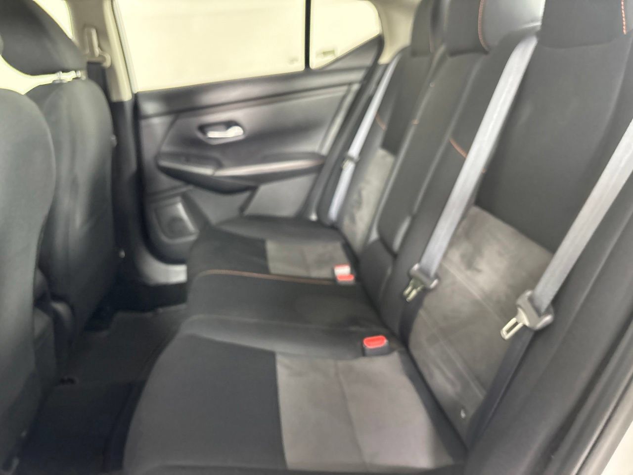 Used 2023 Nissan Sentra SR w/ Electronics Package FWD image 23