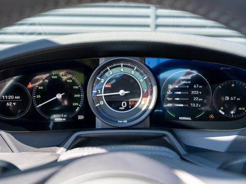 Certified 2023 Porsche 911 Turbo S image 39