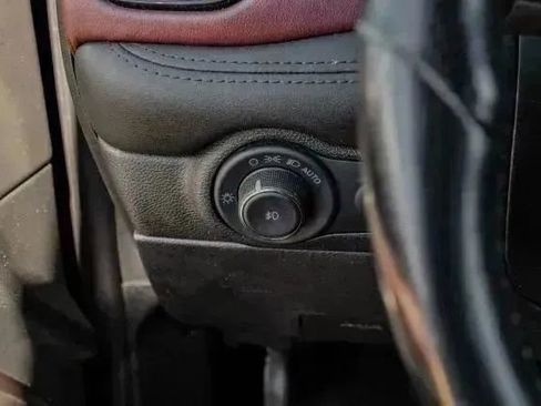 Used 2022 Dodge Durango Citadel RWD image 37
