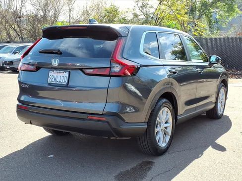 Used 2025 Honda CR-V EX-L image 4