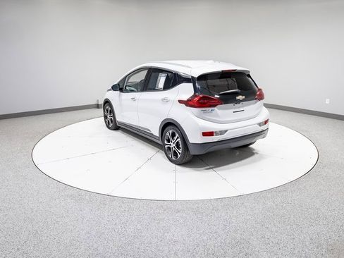 Used 2020 Chevrolet Bolt Premier w/ Infotainment Package image 29