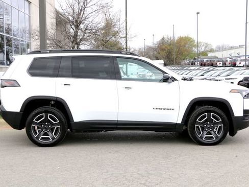 New 2026 Jeep Cherokee Limited image 4
