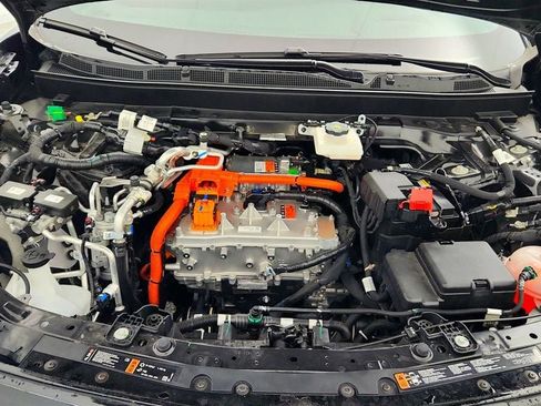 Used 2025 Chevrolet Blazer EV LT FWD image 25