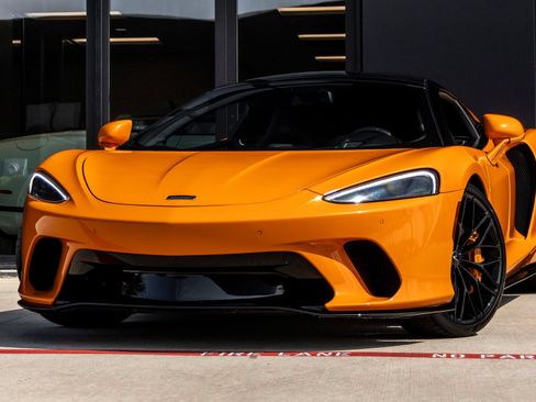 Used 2022 McLaren GT RWD image 4