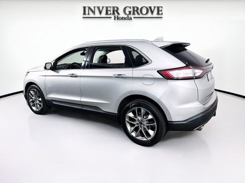 Used 2017 Ford Edge Titanium w/ Technology Package AWD/4WD image 7
