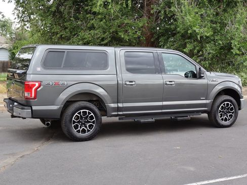 Used 2016 Ford F150 XLT w/ Equipment Group 302A Luxury AWD/4WD image 4