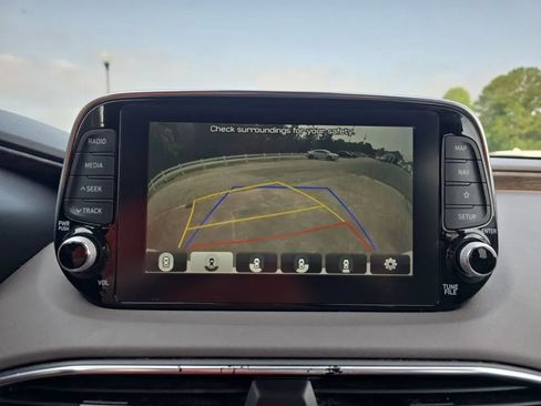 Used 2020 Hyundai Santa Fe Limited FWD image 36