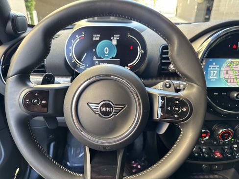 Certified 2023 MINI Cooper Clubman S image 17