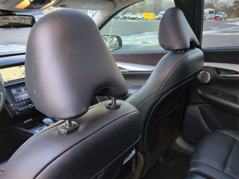 Used 2022 INFINITI QX50 Sensory w/ Cargo Package image 27