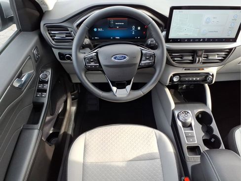 Used 2024 Ford Escape Active w/ Tech Pack #2 AWD/4WD image 13