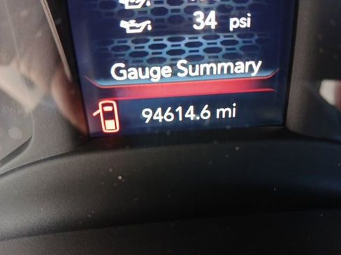 Used 2024 RAM 2500 Tradesman w/ Chrome Appearance Group image 40