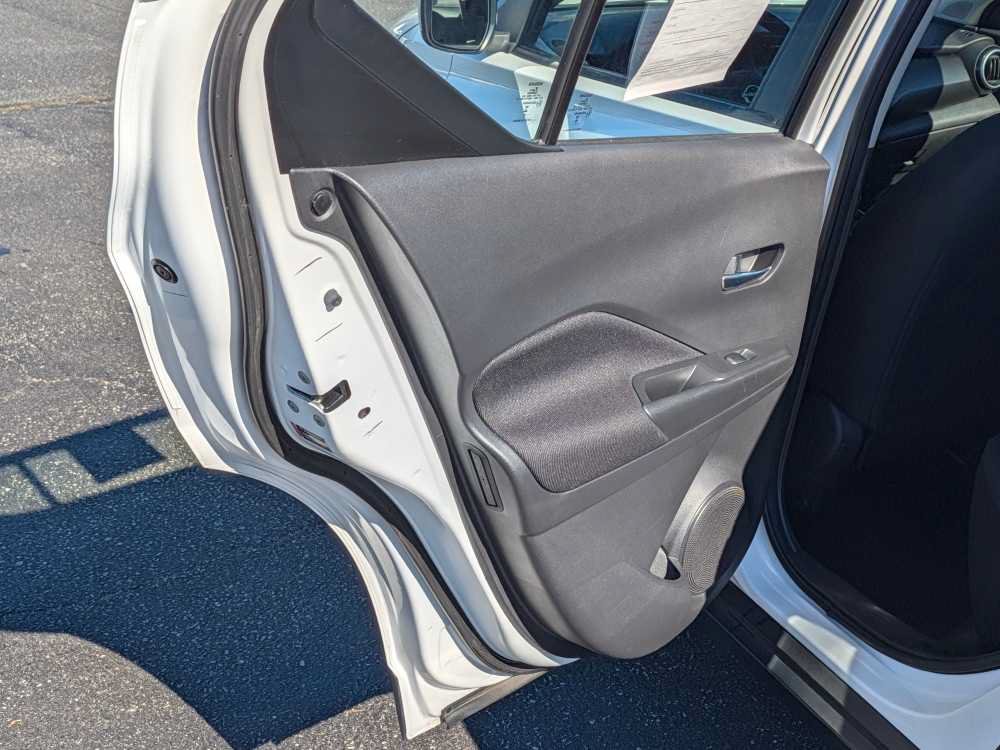 Used 2023 Nissan Kicks SV FWD image 17