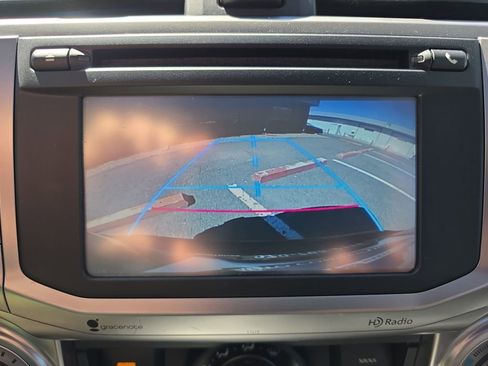 Used 2015 Toyota 4Runner SR5 Premium image 21