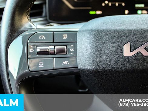 Used 2024 Kia EV9 Wind image 30