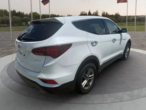 Used 2018 Hyundai Santa Fe Sport FWD image 5