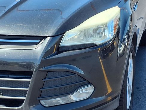 Used 2015 Ford Escape SE w/ Equipment Group 201A FWD image 28