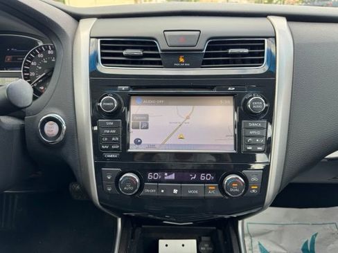 Used 2014 Nissan Altima 3.5 SL w/ Technology Package FWD image 19
