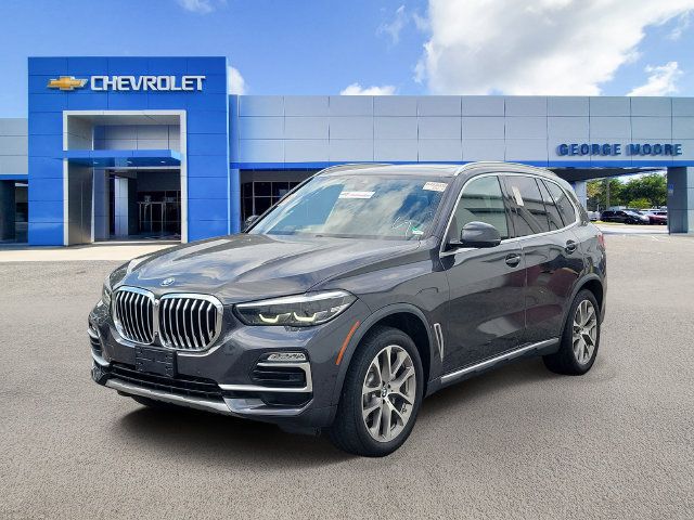 Used 2021 BMW X5 xDrive40i w/ Convenience Package AWD/4WD image 2