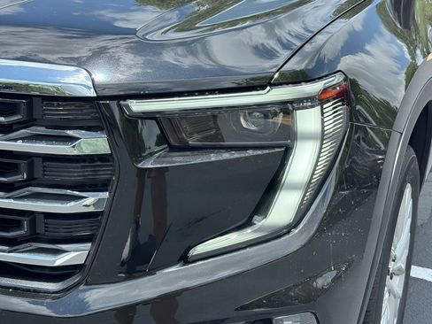 New 2026 GMC Acadia Elevation w/ Elevation Premium Package FWD image 3
