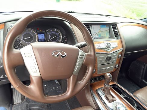 Used 2017 INFINITI QX80 Limited w/ All Season Package image 20