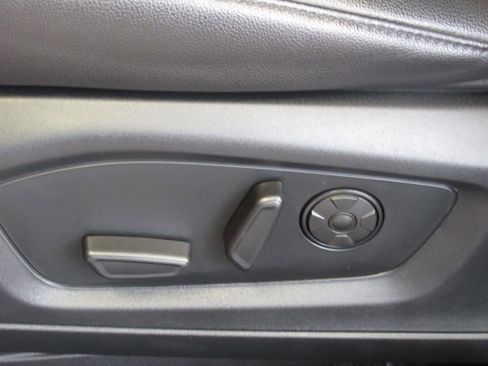 Used 2022 Ford Explorer ST w/ Equipment Group 401A image 12