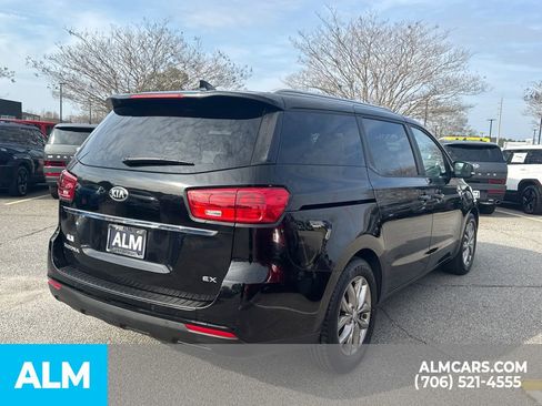 Used 2019 Kia Sedona EX image 6