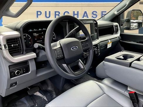 New 2026 Ford F250 XL image 7