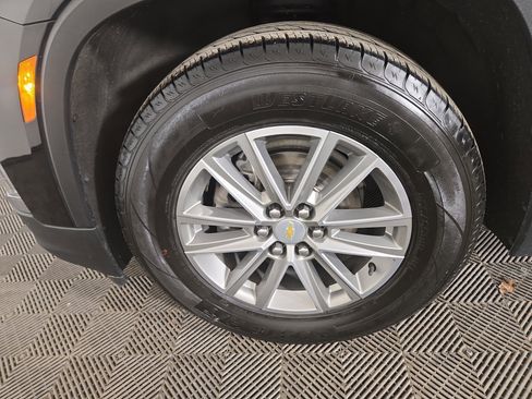 Certified 2023 Chevrolet Traverse LT w/ LPO, Floor Liner Package image 37