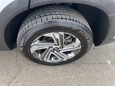 Used 2021 Hyundai Santa Fe SEL image 9