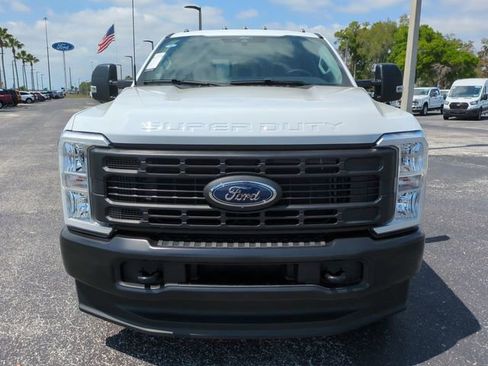 New 2026 Ford F350 XL w/ 360-Degree Camera Package AWD/4WD image 3